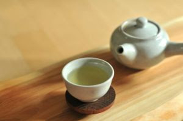 Dia do Chá: 5 benefícios do chá verde que você não sabia!