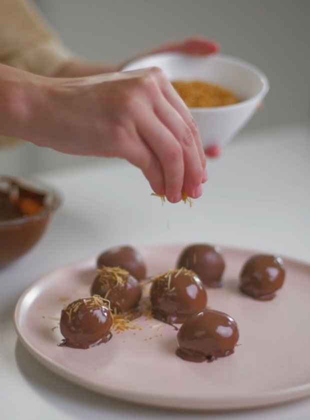 Receita deliciosa: bombom zero açúcar!