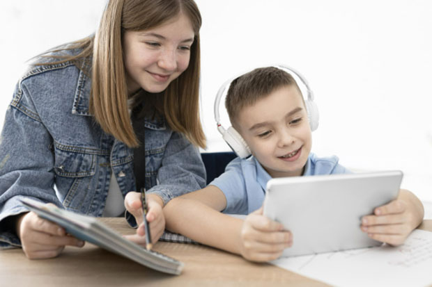 Ensino híbrido: 4 benefícios!